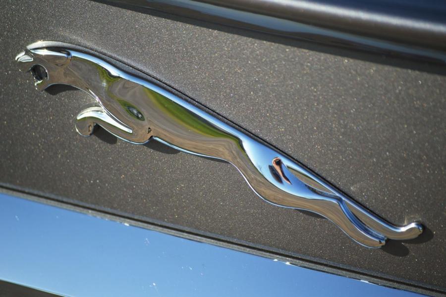  Jaguar XF 2 0T 2013 года  (фото 16 из 26)
